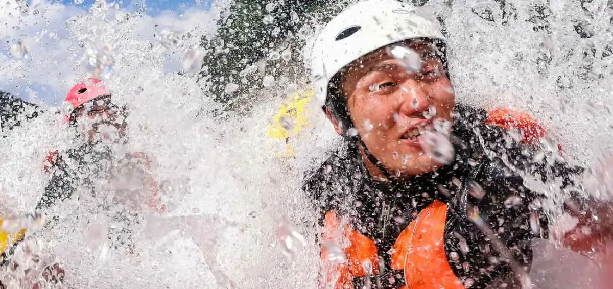 Descente en rafting sur le Chalaux